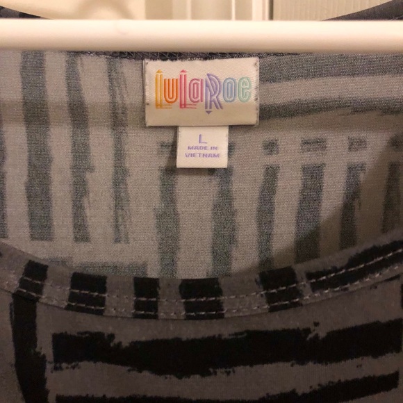 Black and Grey Irma Size Large - Picture 3 of 3